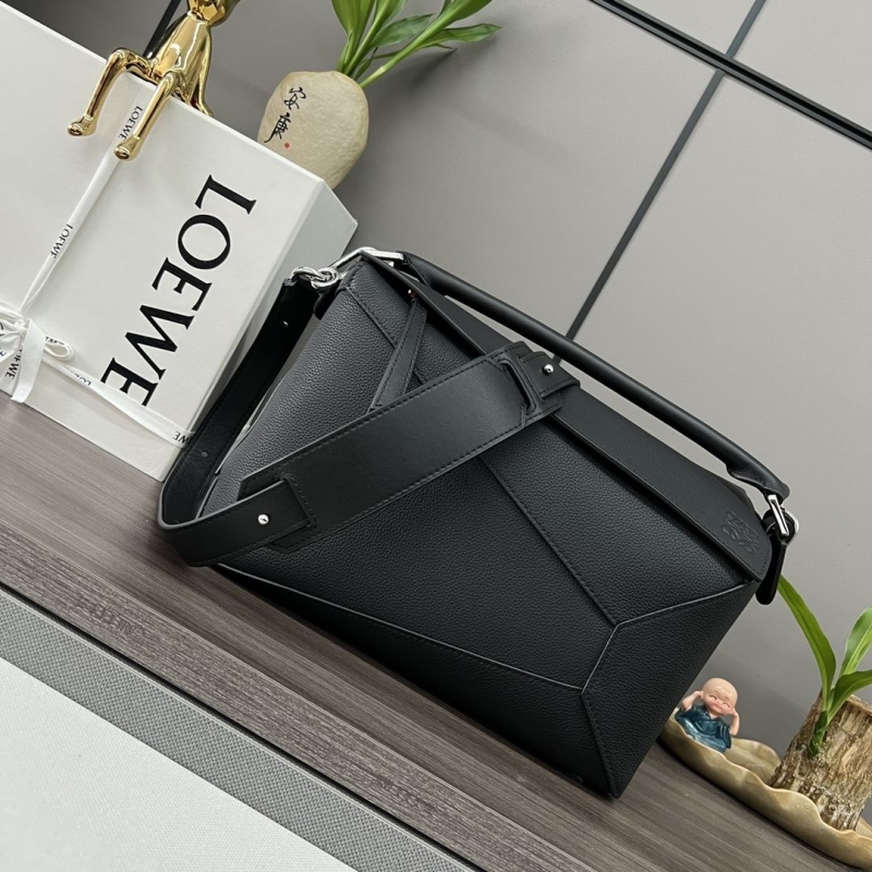 l*ew* handle bags